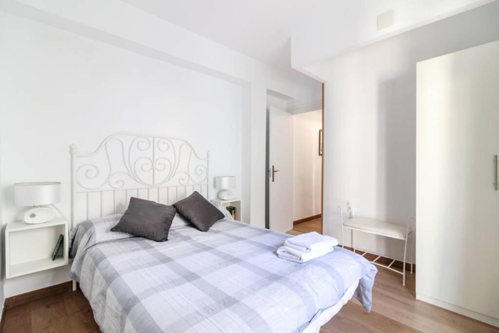 Lovely Apartment In The Centre Wifi Grenade Extérieur photo